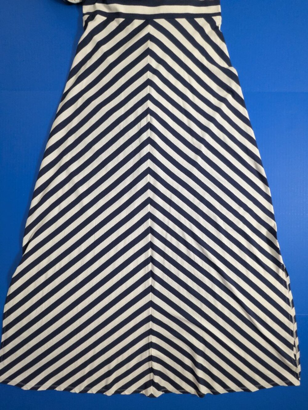 Banana Republic Chevron Halter Maxi Dress Size S - Picture 11 of 14